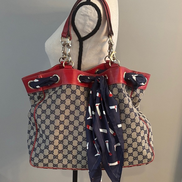 AUTHENTIC Gucci Red and Navy Tote Bag - Picture 1 of 11
